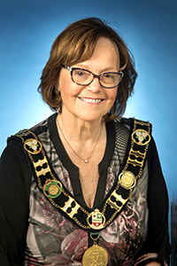 Sandra Easton