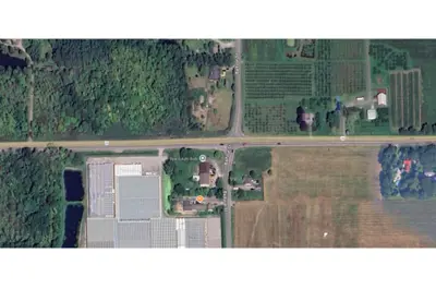 This map shows the location of the intersection at Highway 20 and Balfour Street in Pelham