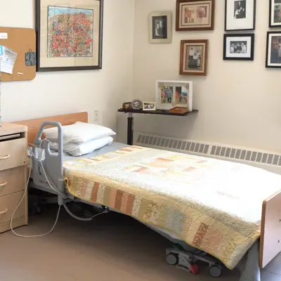 A resident's bedroom at Rapelje Lodge