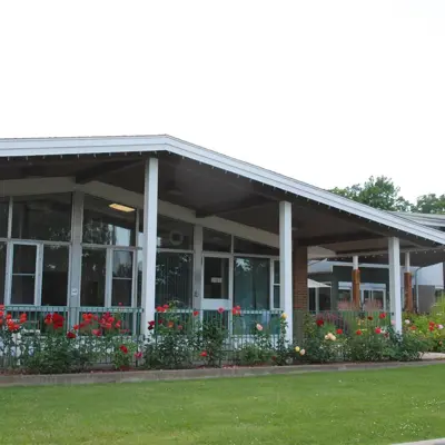 The exterior of Linhaven Long-Term Care Home